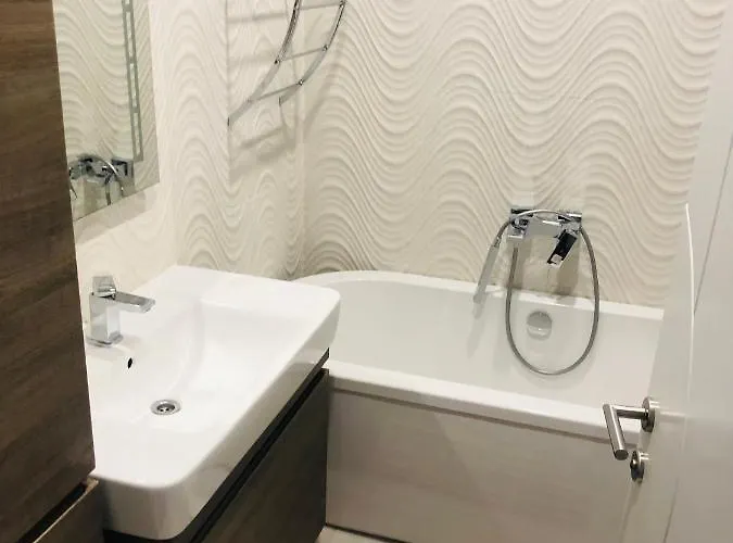 Swiss Luxury 132m2 شقة