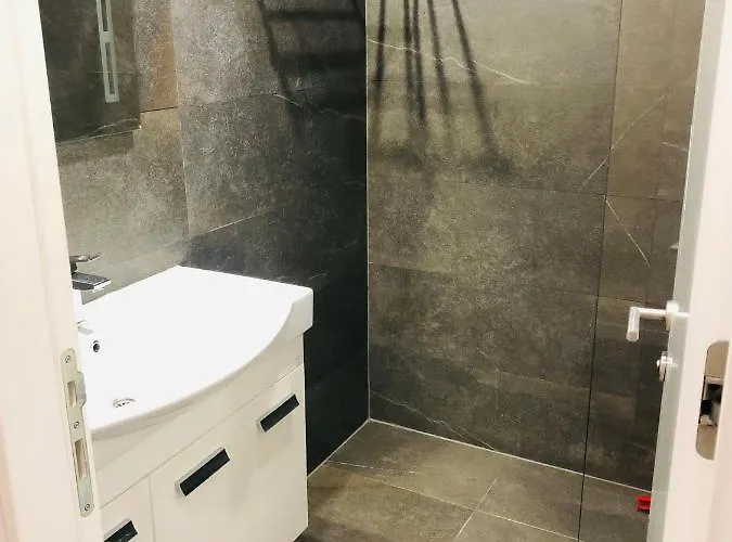 Swiss Luxury 132m2 سراييفو